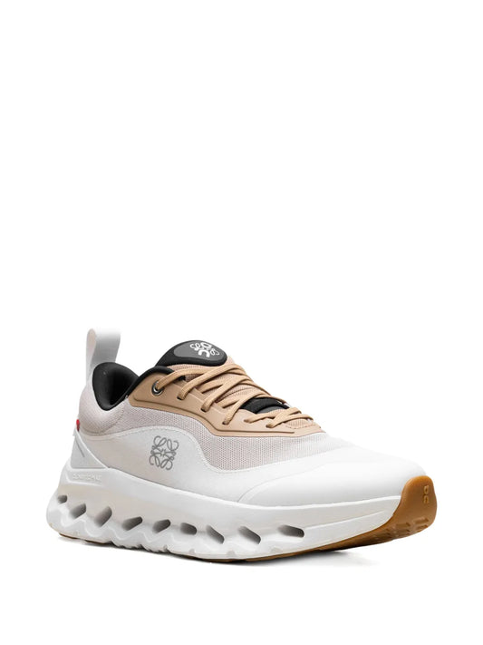 On Running Cloudtilt 2 x Loewe Tan White Gum