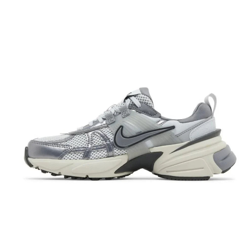Nike V2K Run Pure Platinum Wolf Grey