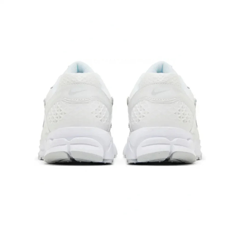 Nike Air Zoom Vomero 5 Chrome Toe