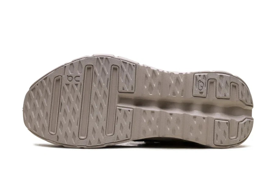 On Running Cloudtilt x Loewe Sand