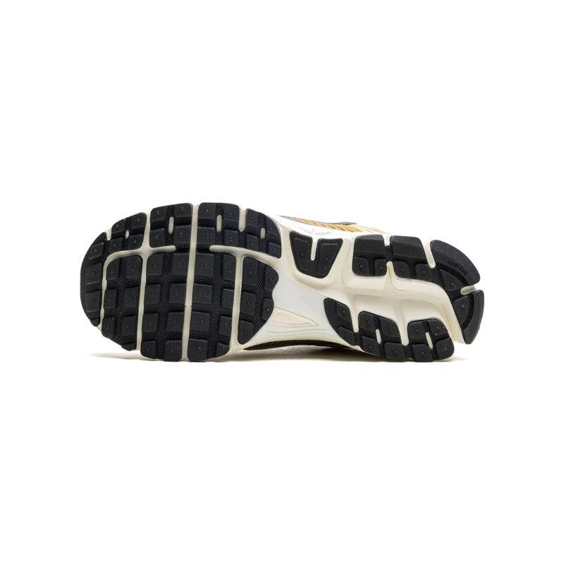 Nike Zoom Vomero 5 "Metallic Gold" sneakers